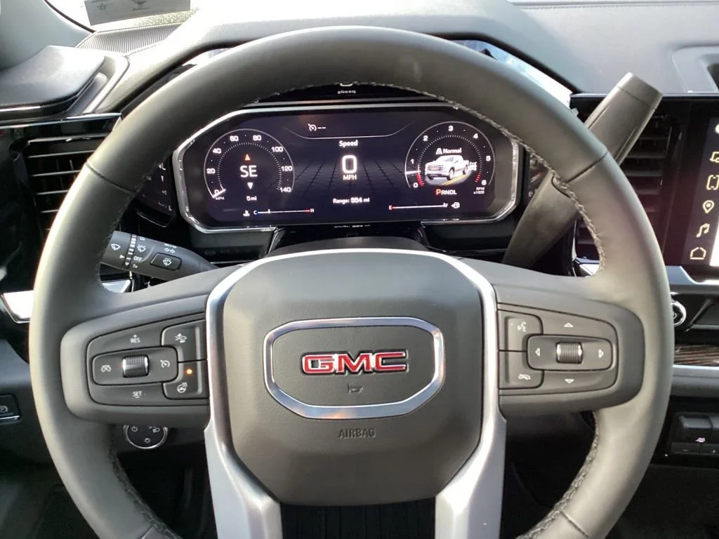2026 GMC Sierra 1500 SLE - Photo 17