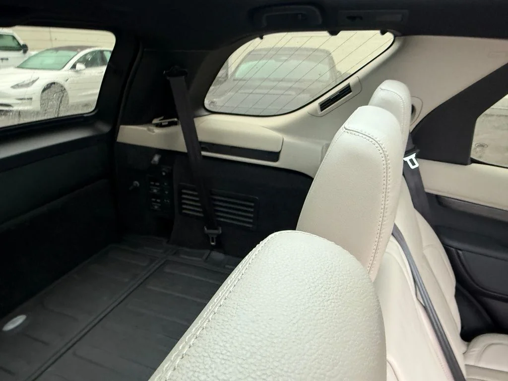 Used 2018 Black Land Rover HSE image 20