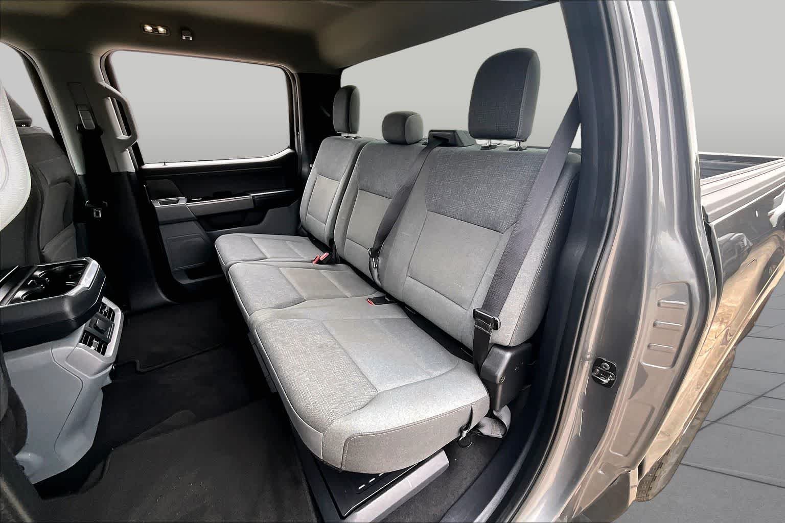Used 2024 Carbonized Gray Ford XLT image 21