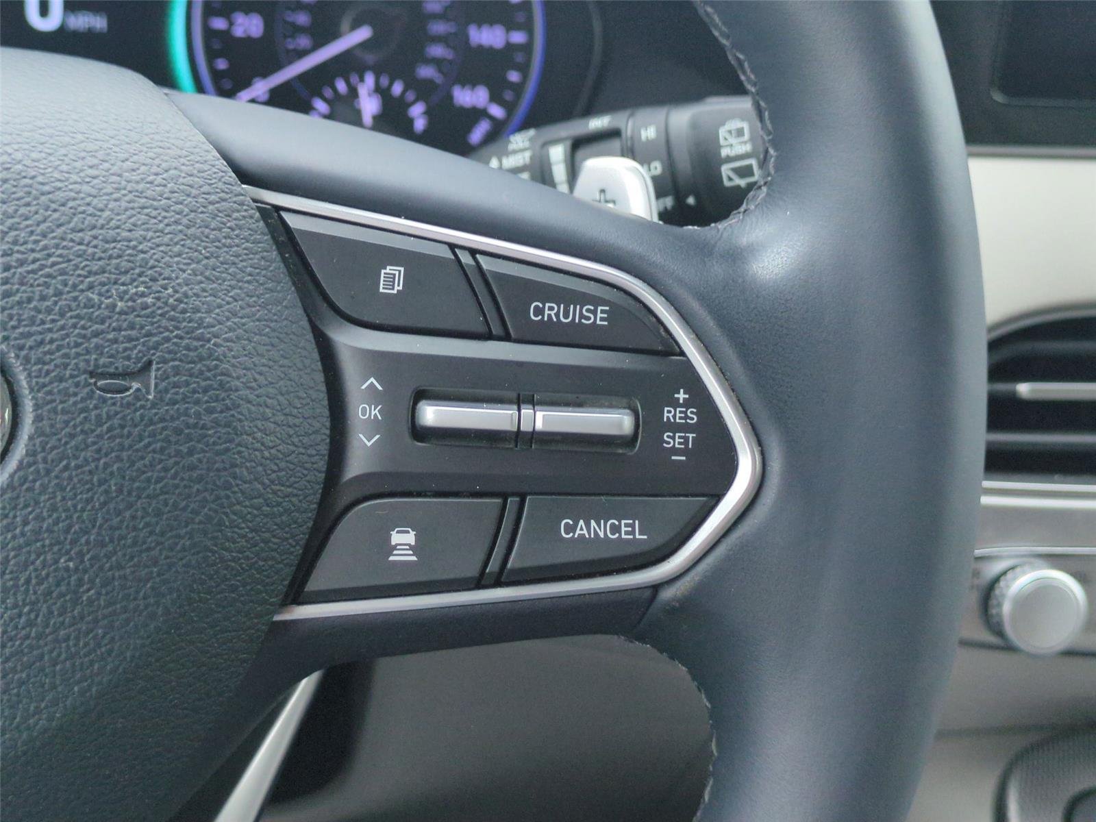 Used 2022 Abyss Black Pearl Hyundai SEL image 21