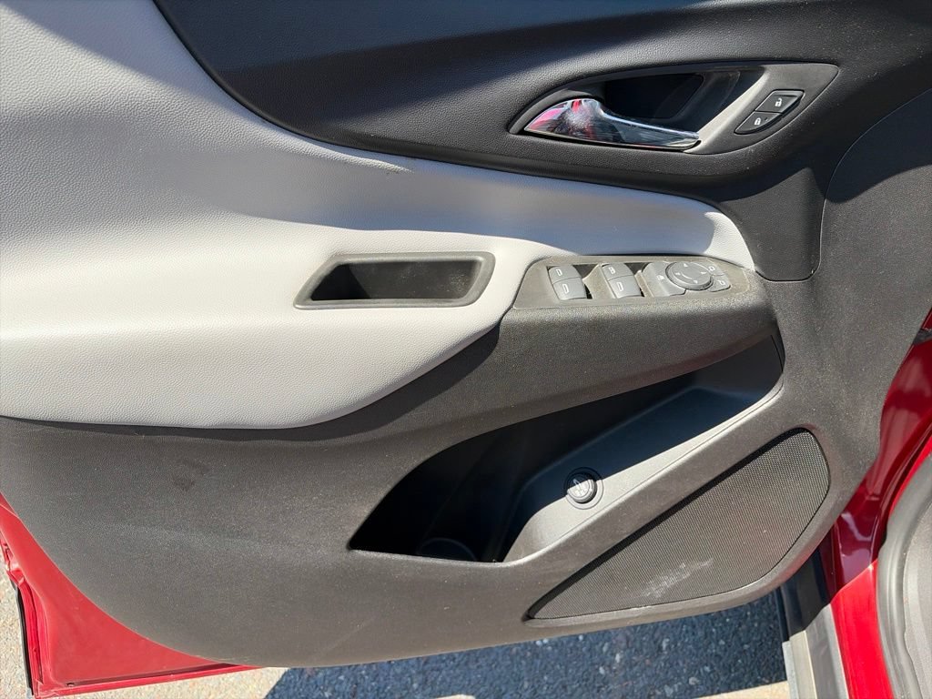 2024 Chevrolet Equinox LT - Photo 12