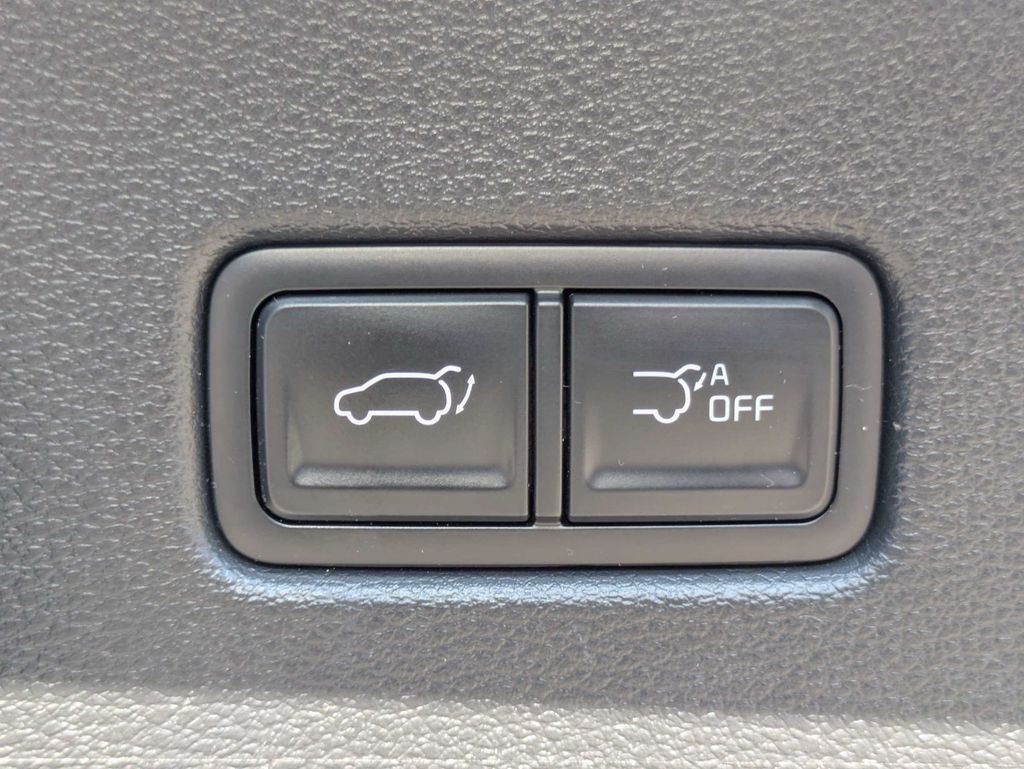 Used 2023 Black Kia EX image 13