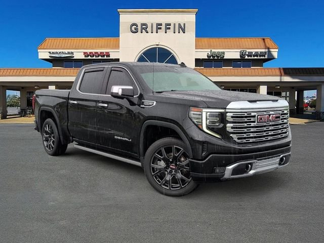 2022 GMC Sierra 4WD Crew Cab Short Box Denali's photo
