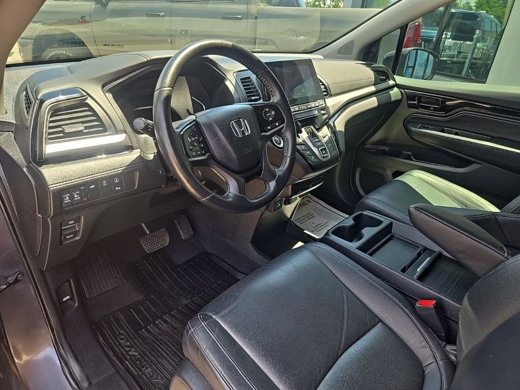 Used 2021  Honda Touring image 36