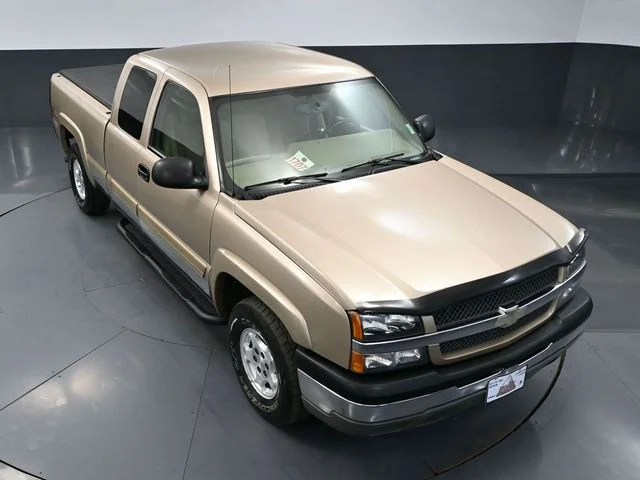 Used 2004 Beige Chevrolet Z71 image 48