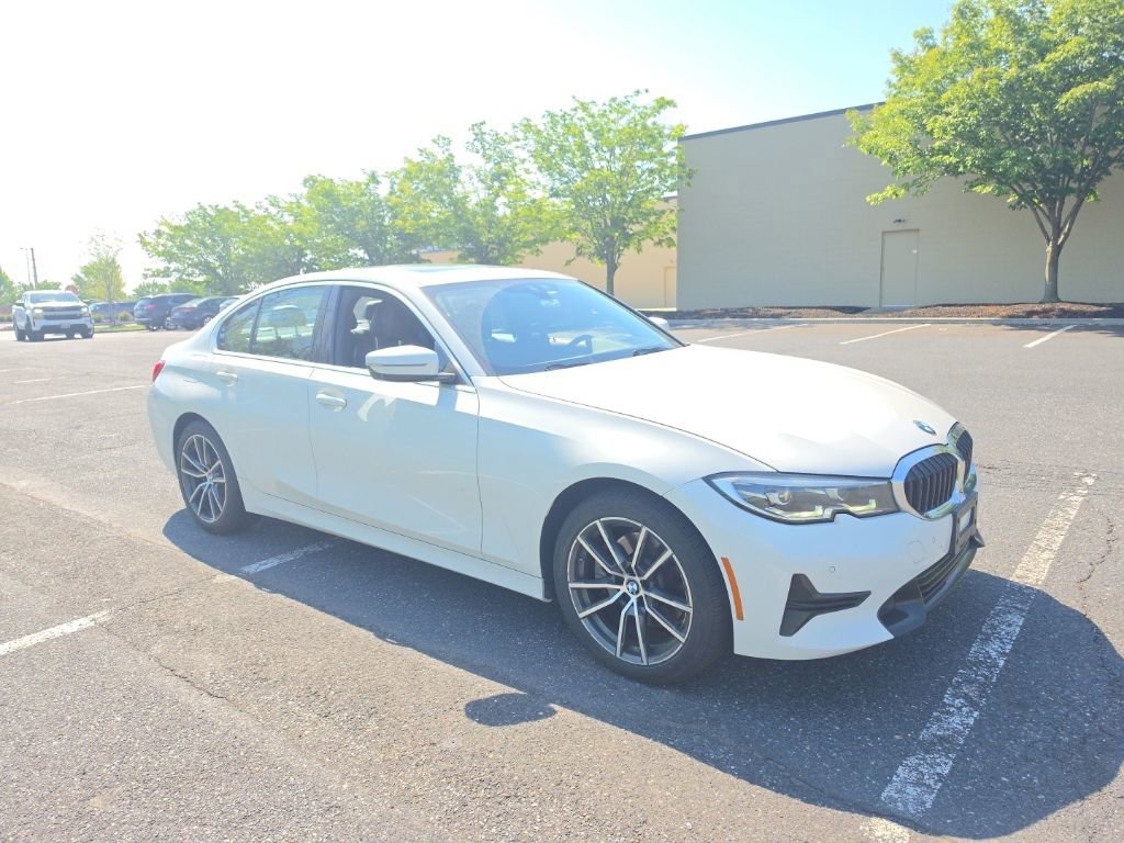 2020 BMW 3 Series 330i xDrive Sedan's photo