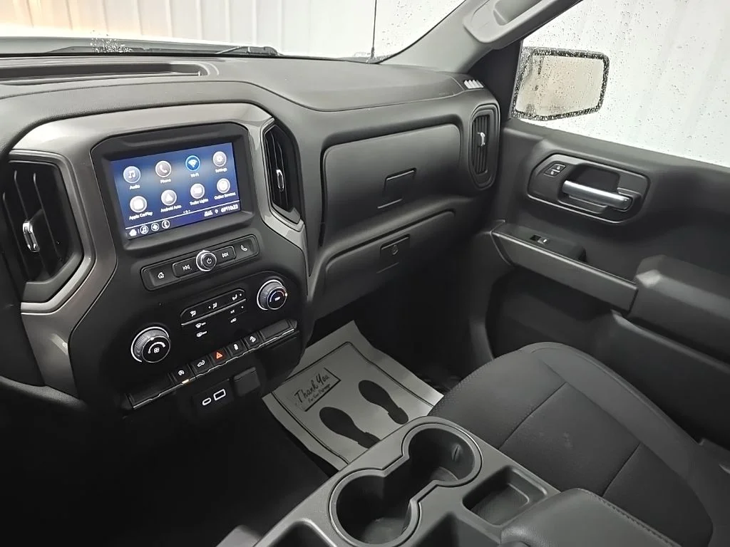 Used 2022 White Chevrolet Custom Trail Boss image 25