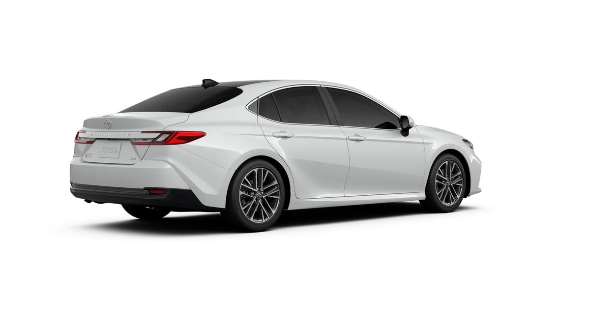 New 2026 Wind Chill Pearl Toyota XLE image 10