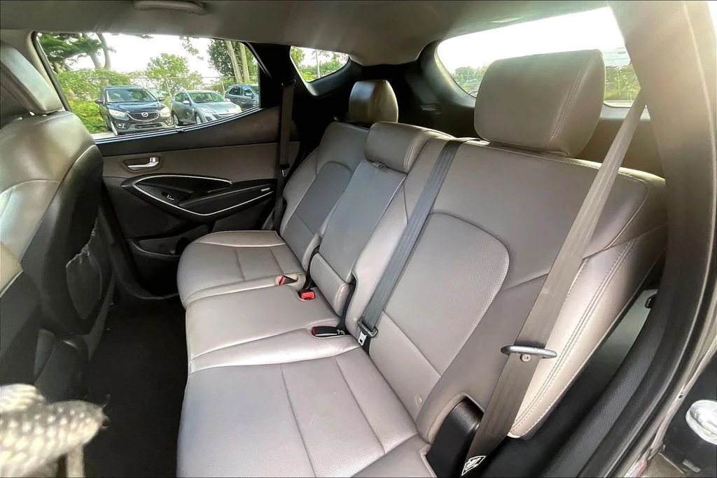 Used 2017 Black Hyundai 2.4 Base image 26