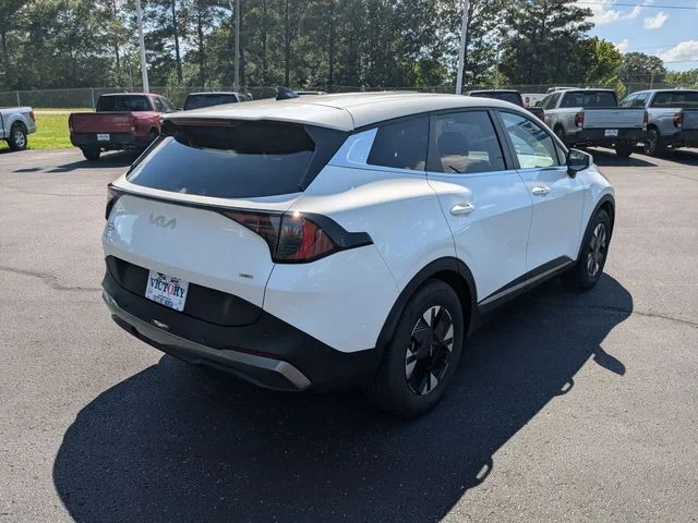 Used 2026 Snow White Pearl Kia LX image 7