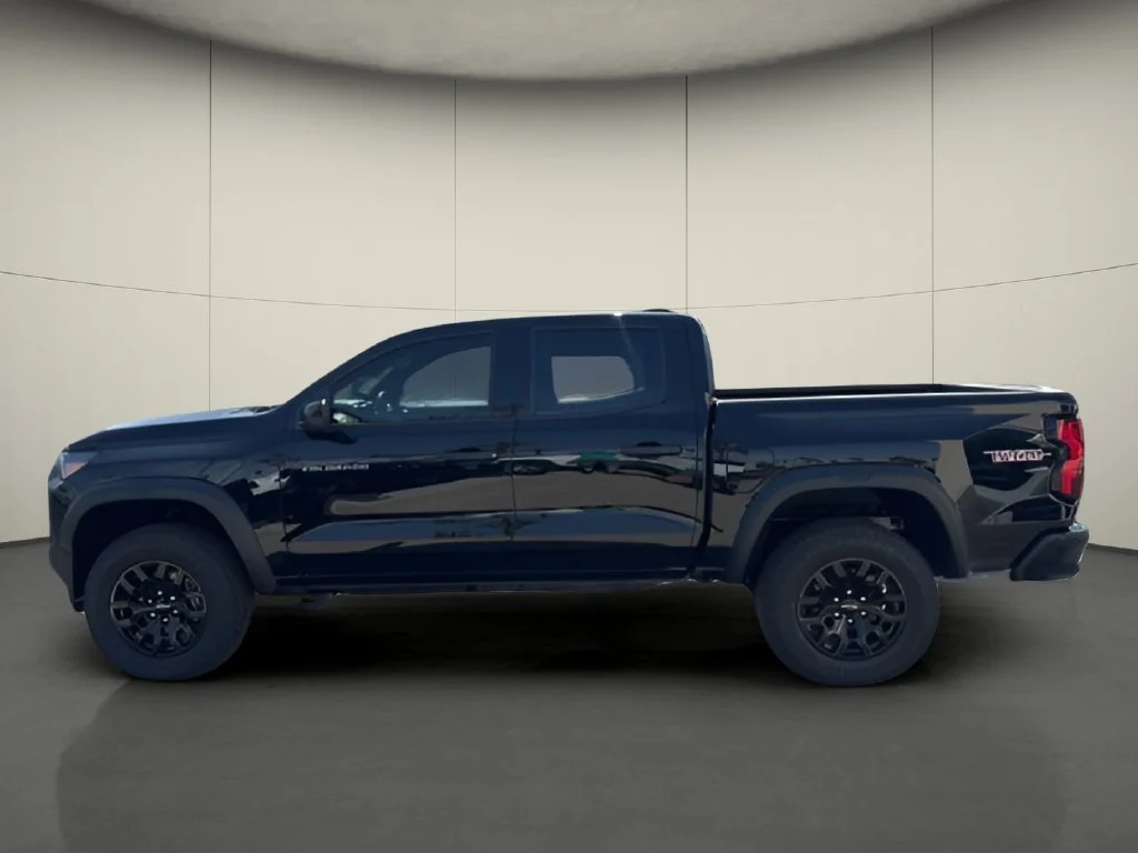 New 2026 Black Chevrolet Trail Boss image 5