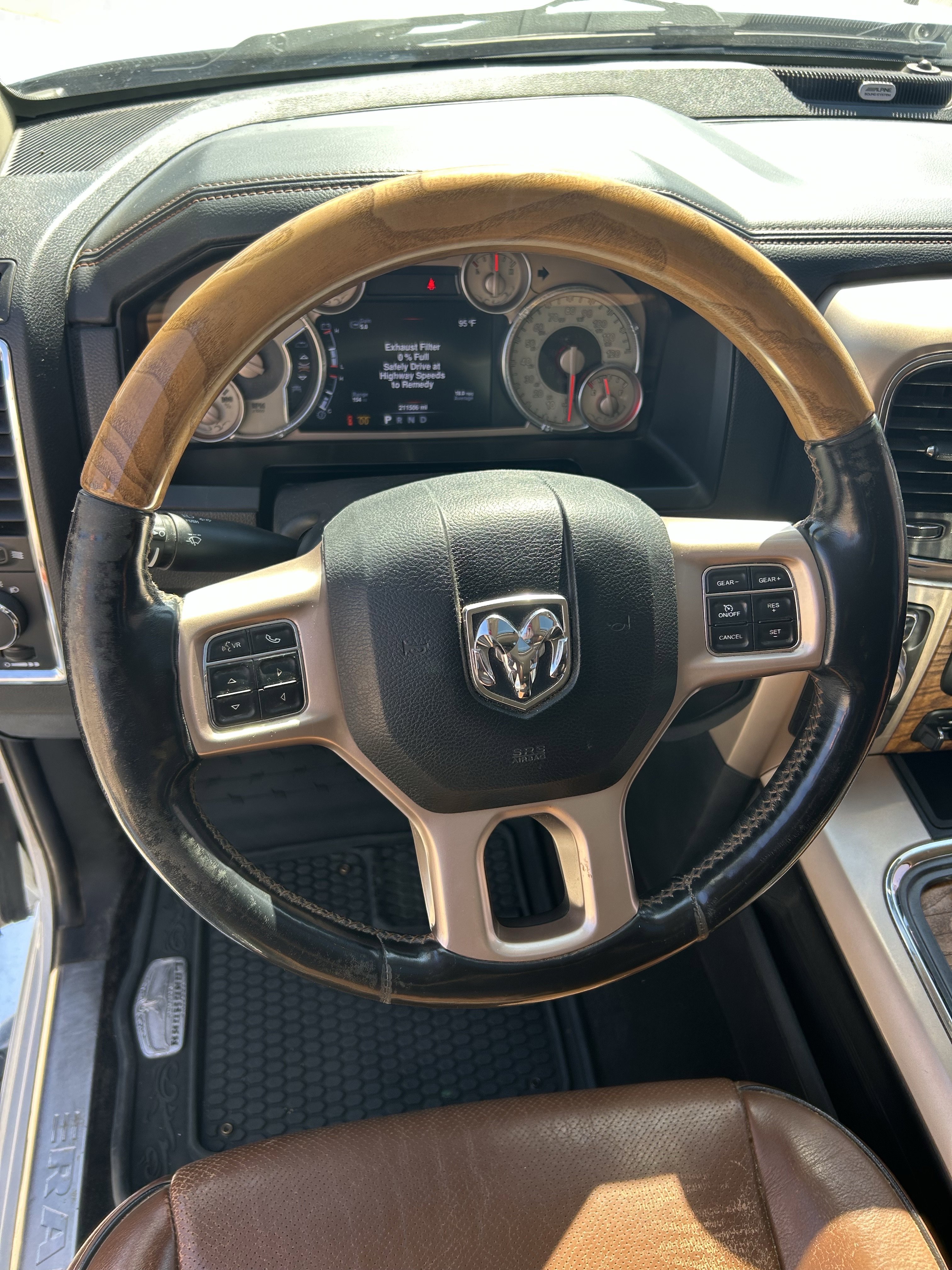 Used 2016 Bright White Clearcoat Ram Longhorn image 15
