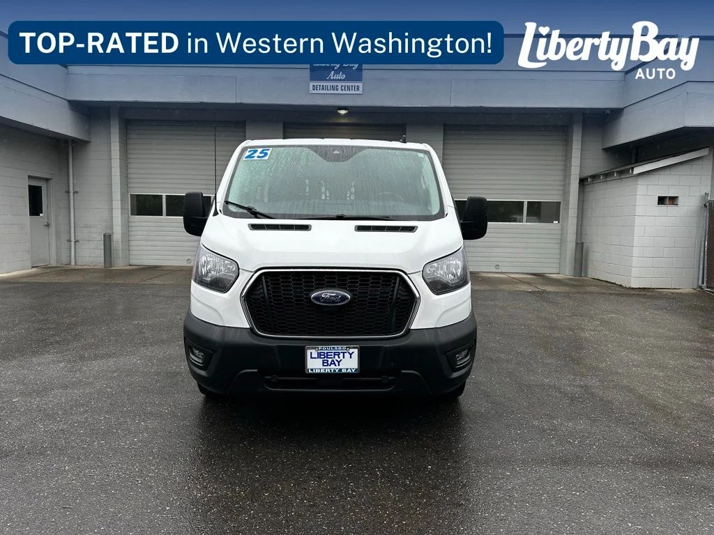 Used 2025 White Ford Base image 19