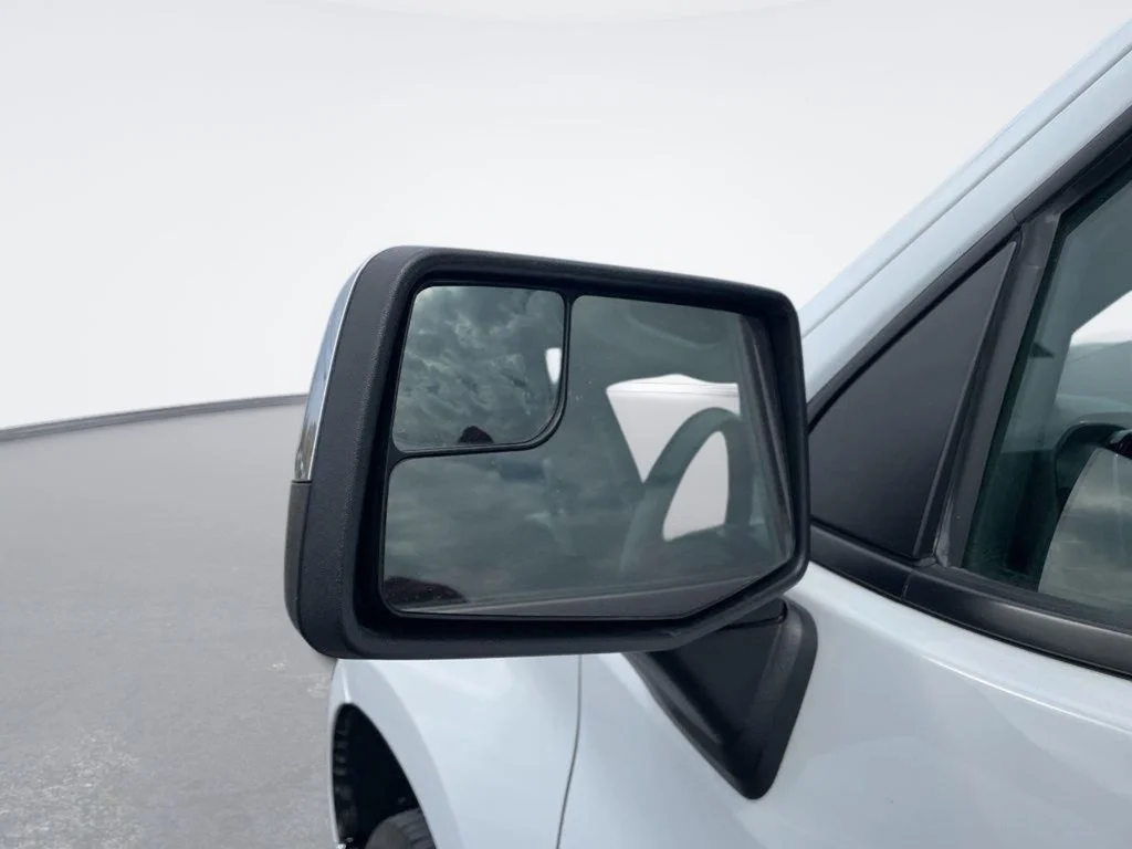 Used 2023 White Chevrolet LT image 13