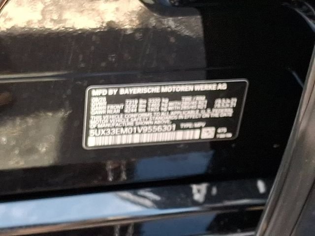 New 2027 Black Sapphire Metallic BMW M60i image 21