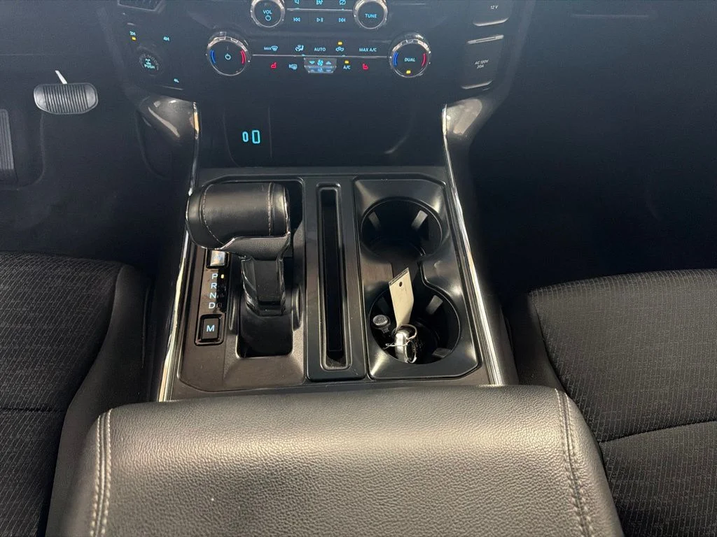 Used 2023 Gray Ford XLT image 21