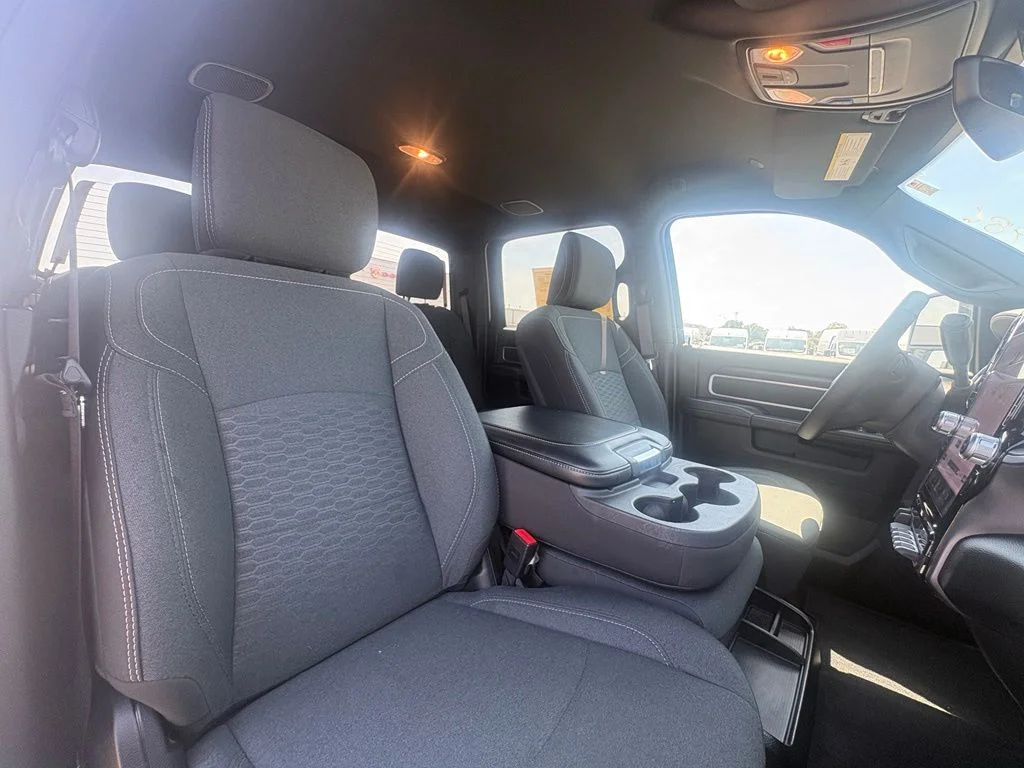 Used 2026 White Ram Big Horn image 28