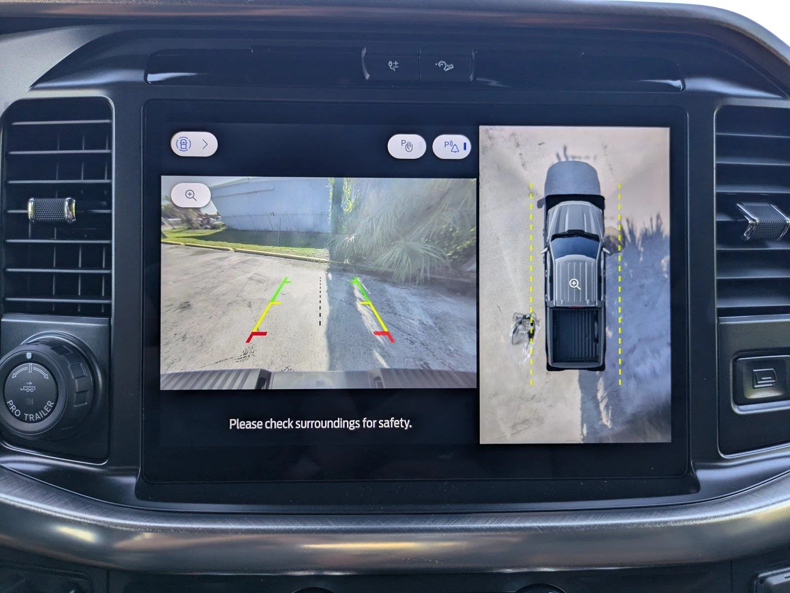 New 2026 Agate Black Metallic Ford King Ranch image 25
