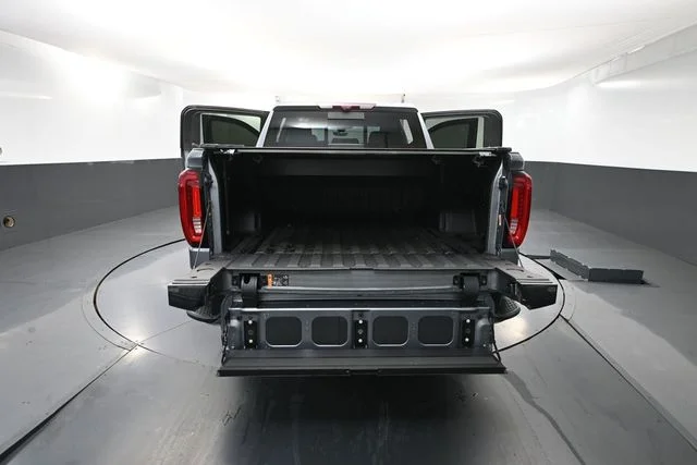 Used 2020 Gray GMC AT4 image 37