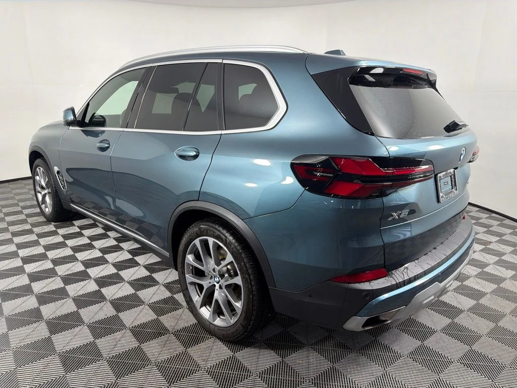 Certified Used 2024 Blue Ridge Mountain Metallic BMW xDrive40i image 7