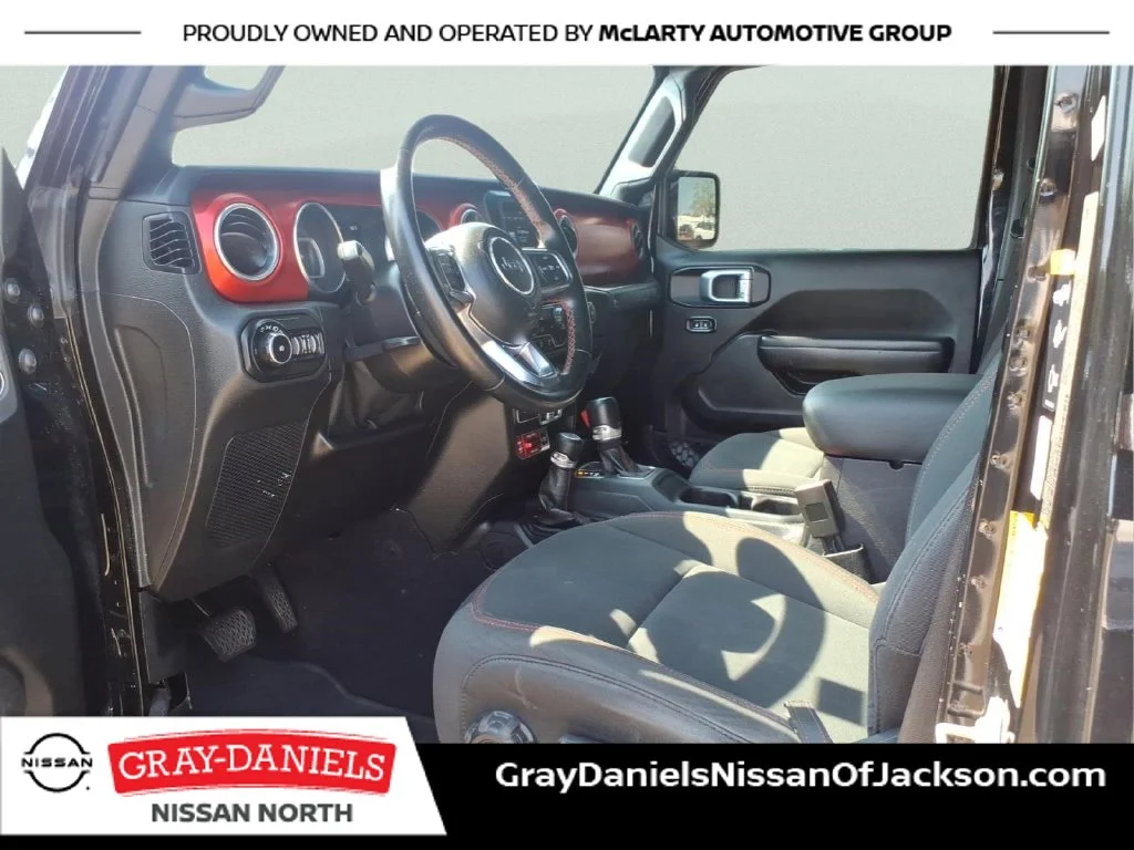 Used 2020 Black Jeep Unlimited Rubicon image 11