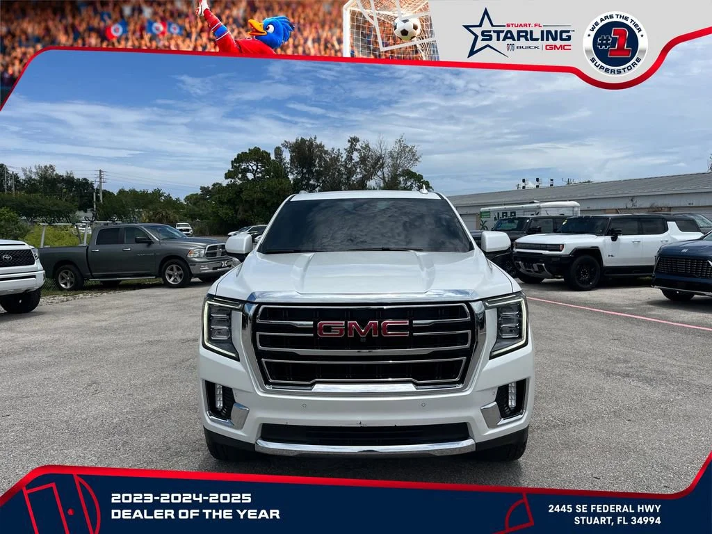 Used 2024 White Frost Tricoat GMC SLT image 3