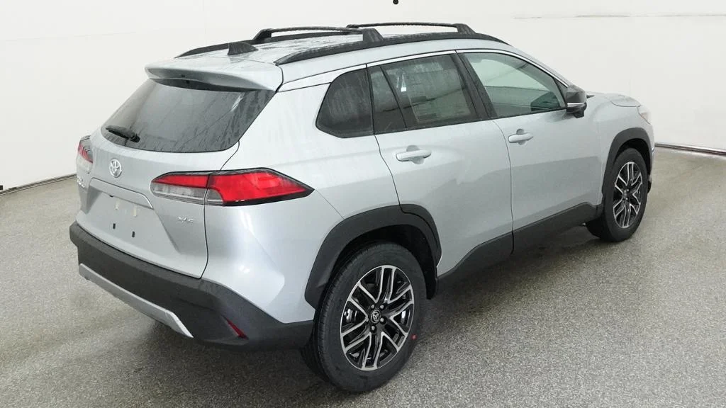 New 2026 Sonic Silver Toyota XLE image 36