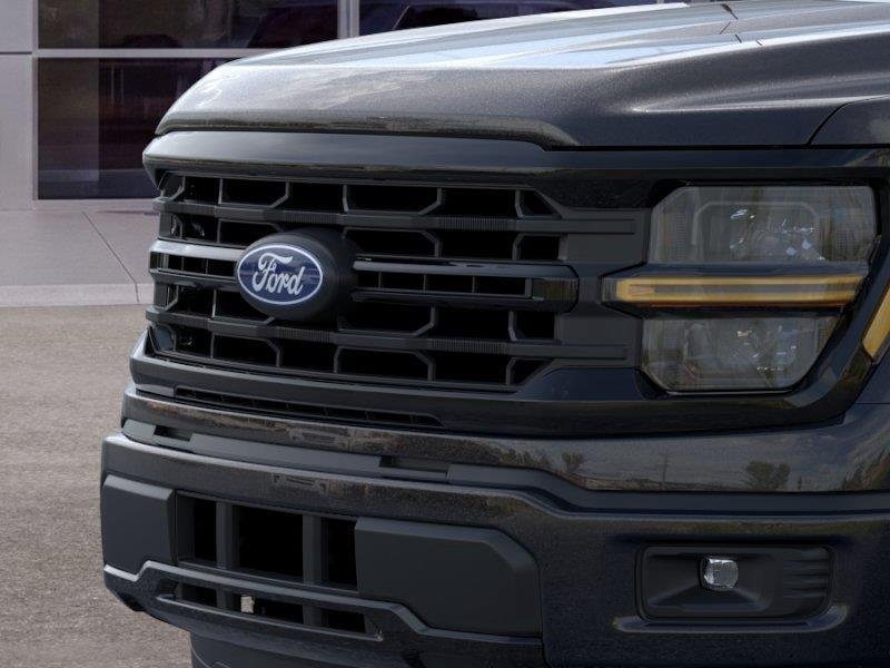 New 2026 Agate Black Metallic Ford XLT image 17