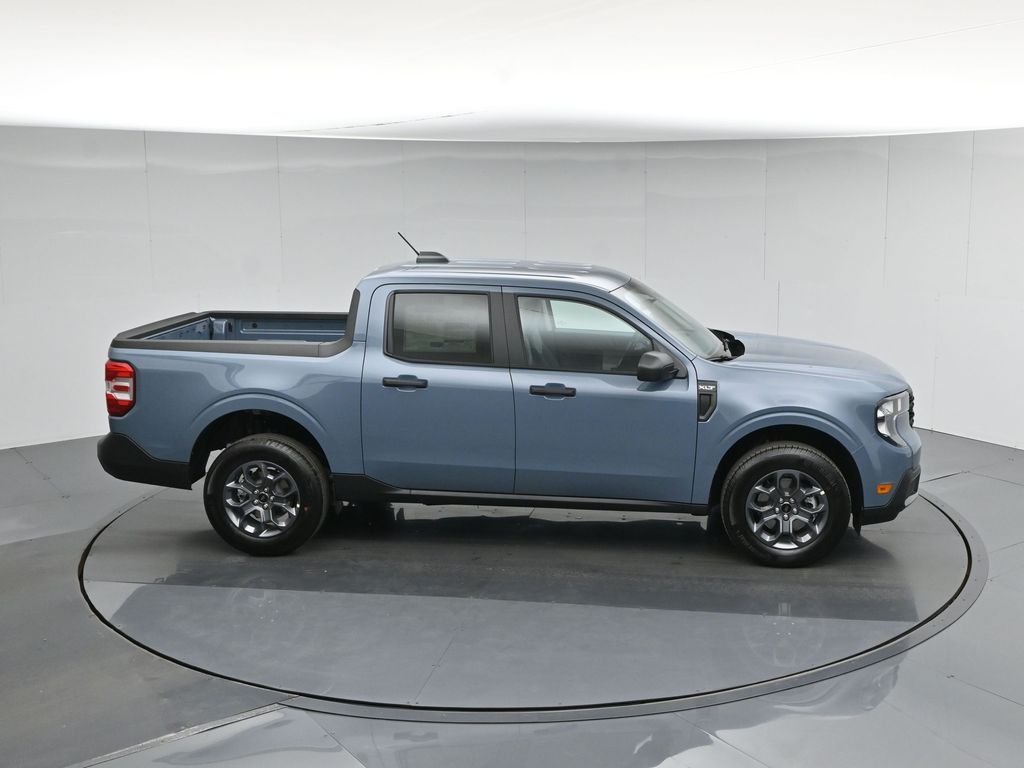 New 2026 Azure Gray Metallic Tri-Coat Ford XLT image 51