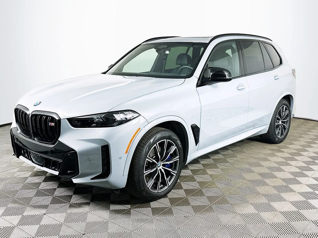 2026 BMW X5 M60i's photo