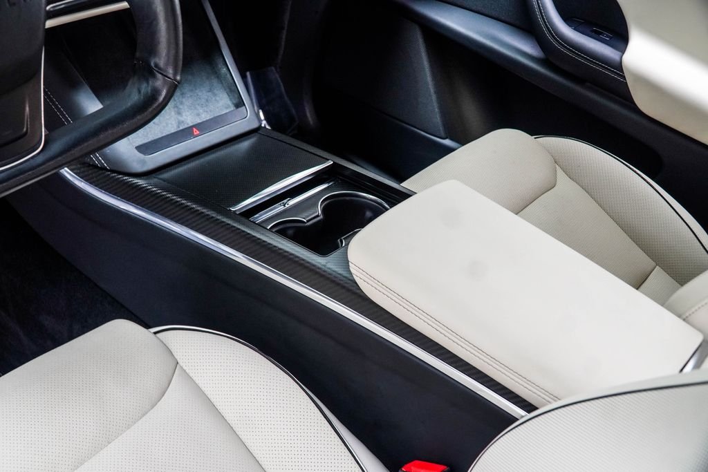 Used 2022 White Tesla Plaid image 17