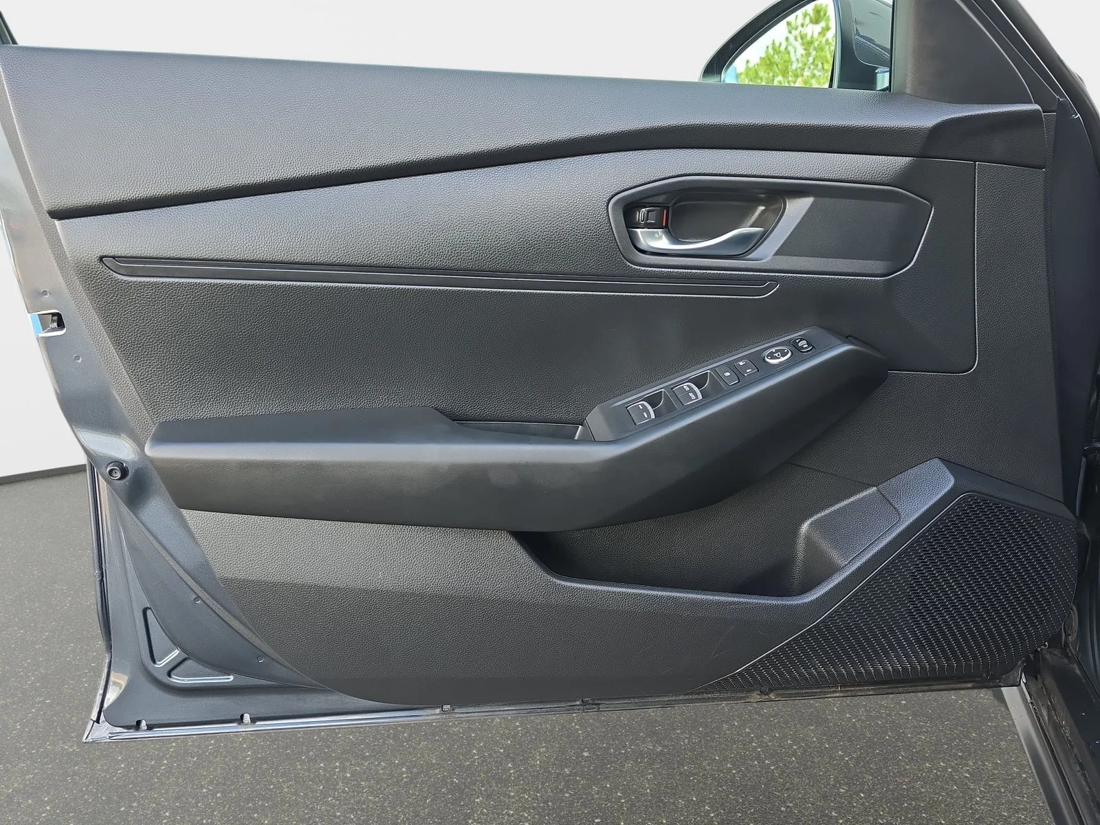 2024 Honda Accord LX - Photo 24