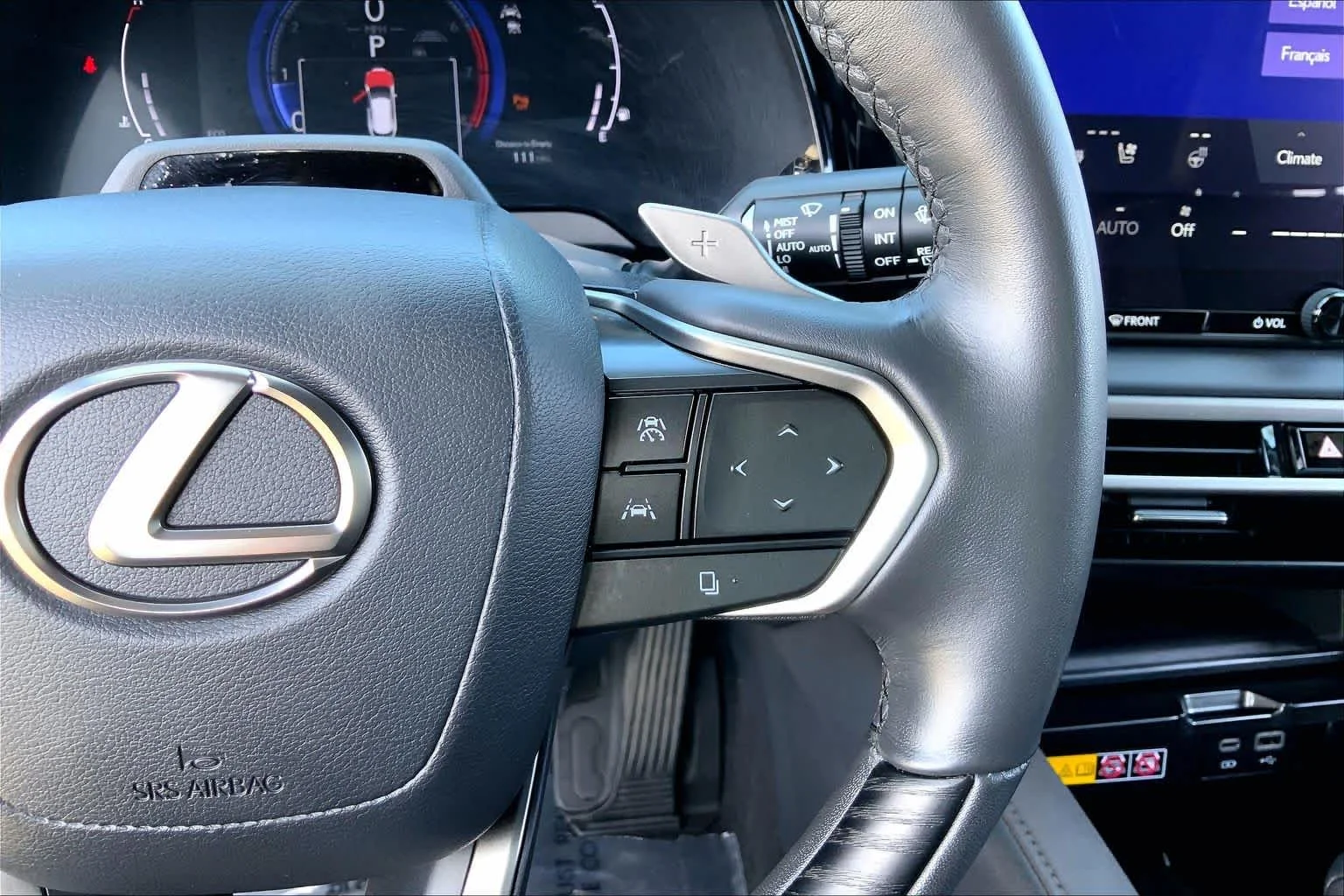Certified Used 2024 NORI GREEN PEARL Lexus Luxury image 25