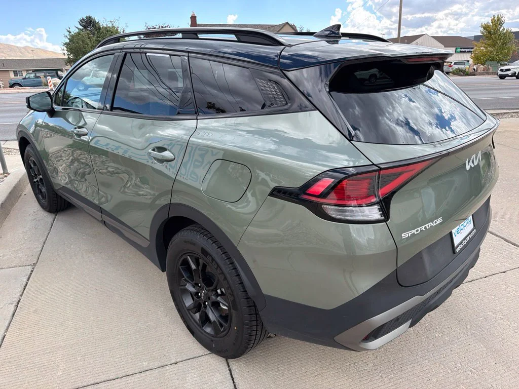 Used 2023 Green Kia X-Pro image 5