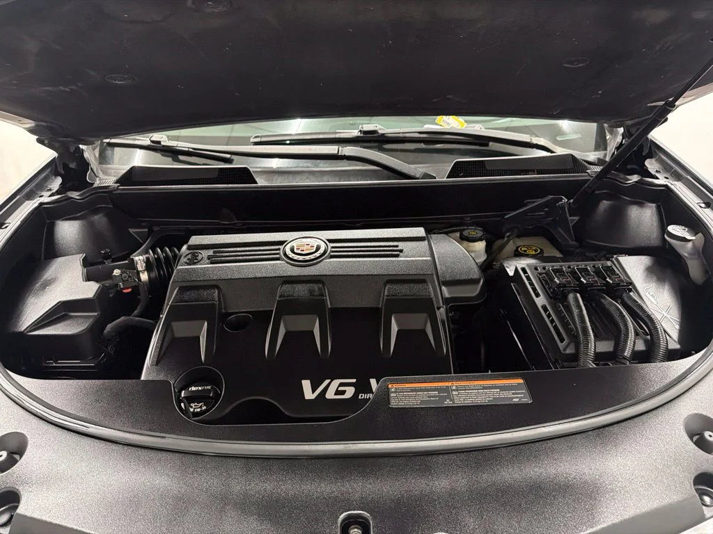 Used 2015 Blue Cadillac Performance image 30