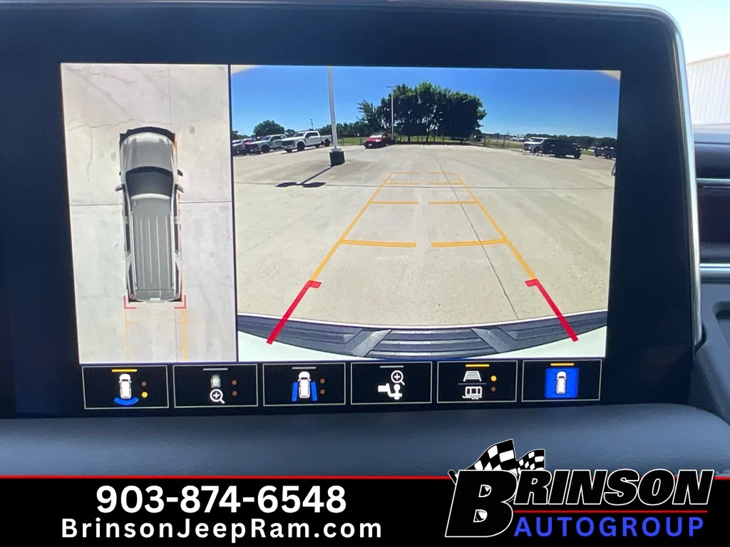 Used 2024 Iridescent Pearl Tricoat Chevrolet High Country image 35