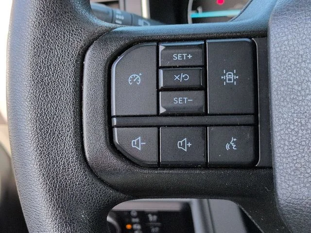 Used 2023 Gray Ford XLT image 17