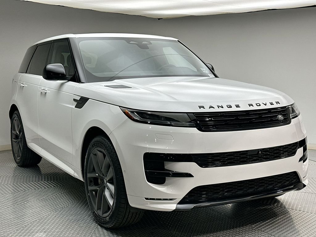 Used 2025 Santorini Black Metallic Land Rover Dynamic SE image 15
