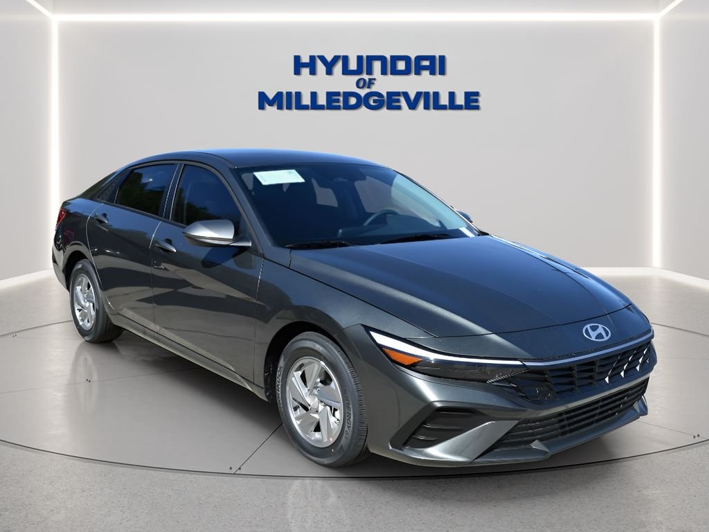 New 2026 Amazon Gray Hyundai SE image 32