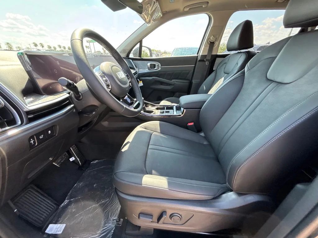 New 2025 Black Kia X-Line SX image 14