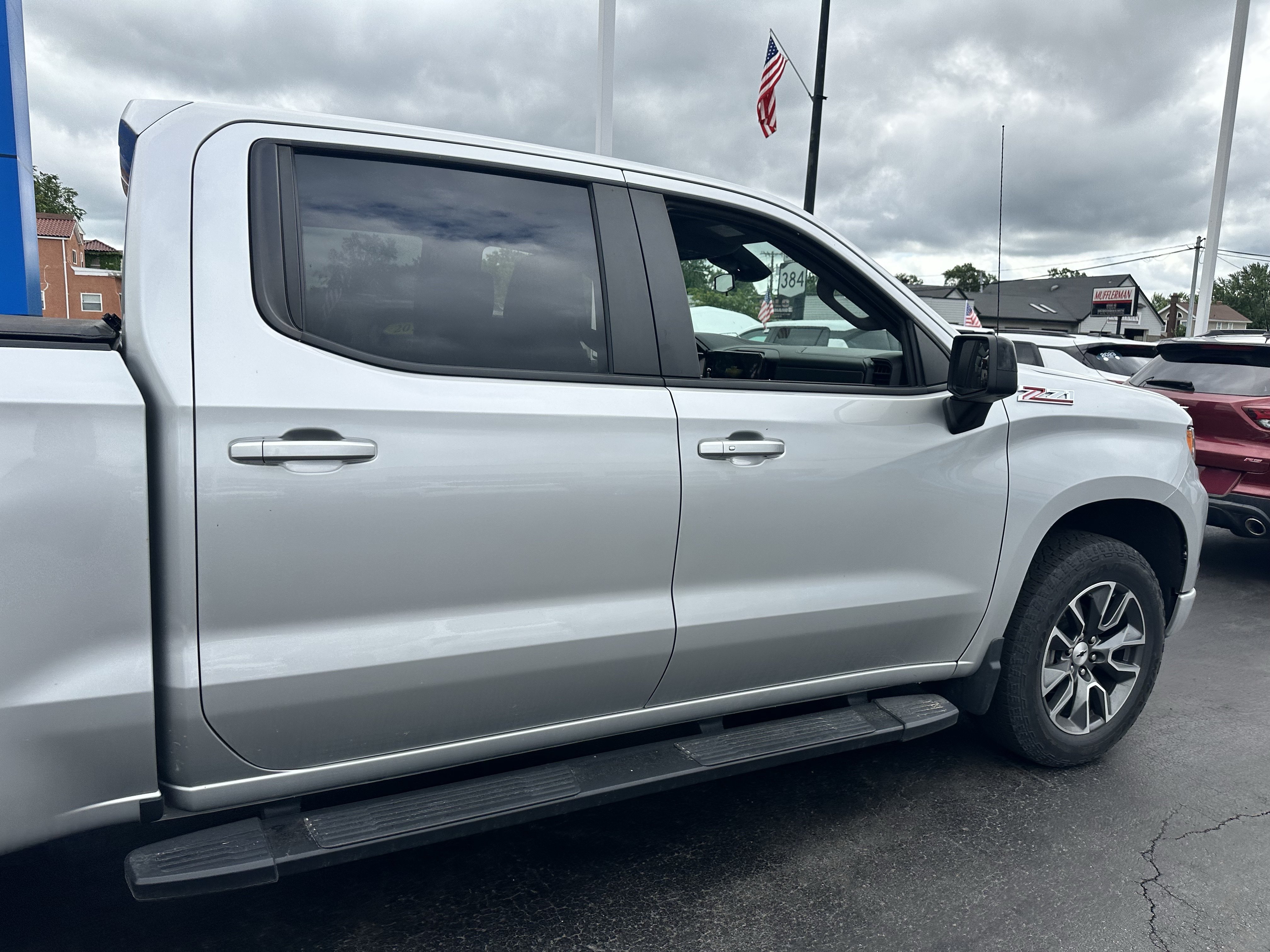 Used 2022 Silver Ice Metallic Chevrolet RST image 10