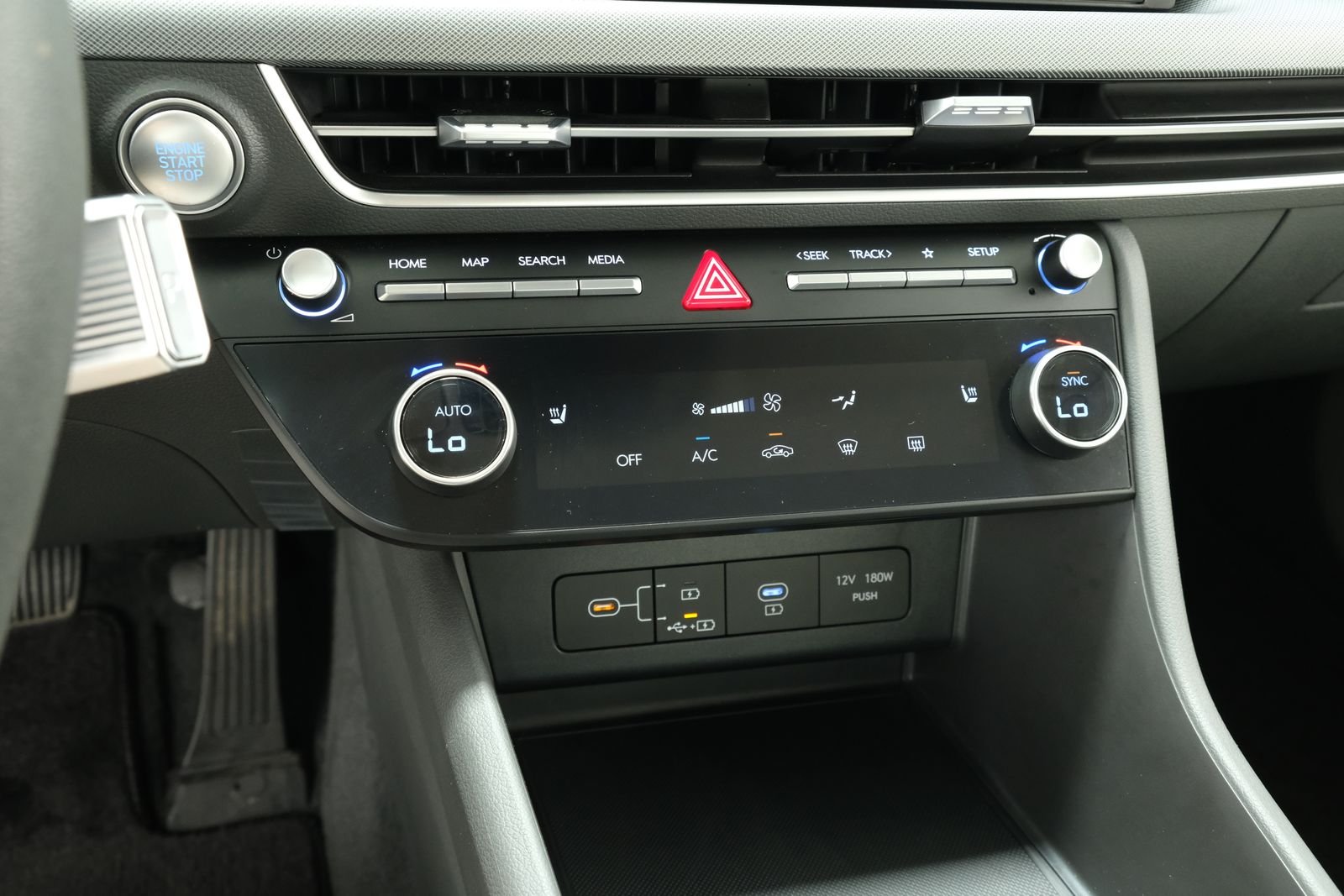 Used 2025 Portofino Gray Hyundai SEL image 20