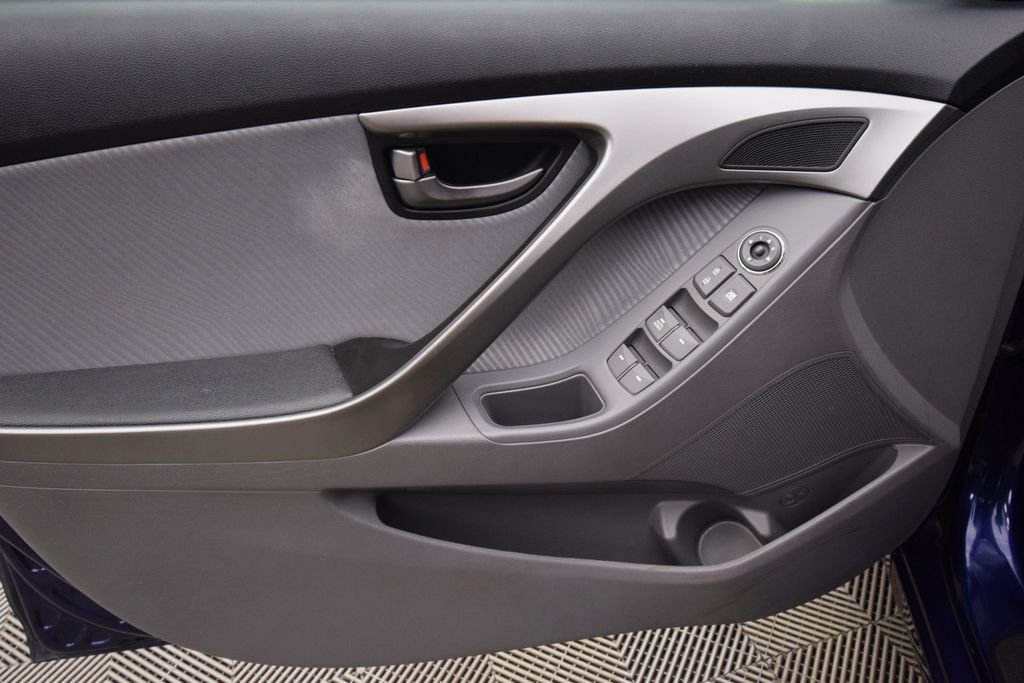 Used 2012 Indigo Night Mica Hyundai GLS image 20