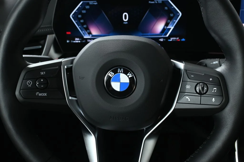 Used 2026 Red BMW xDrive28i image 19