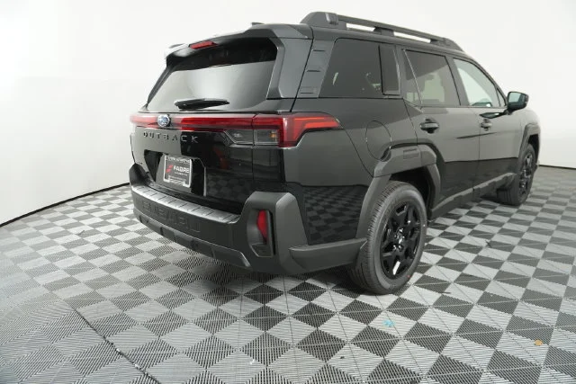 New 2026 CRYSTAL BLACK SILICA Subaru Limited image 7