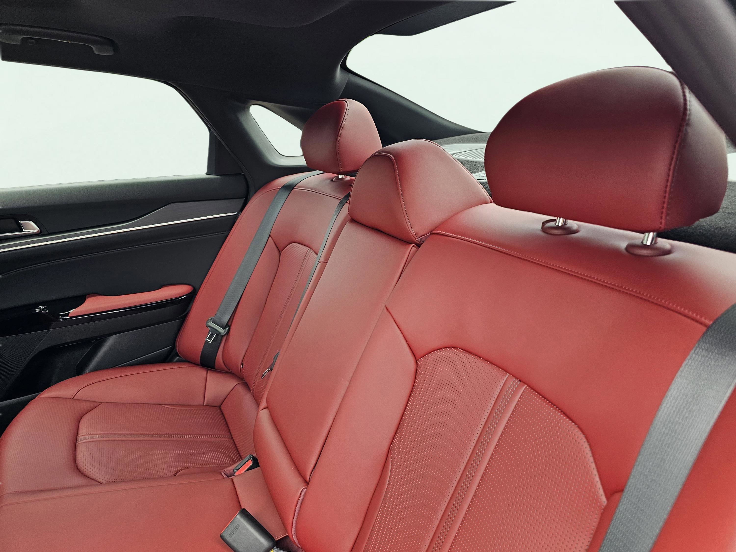 New 2026 Wolf Gray Kia GT-Line image 31