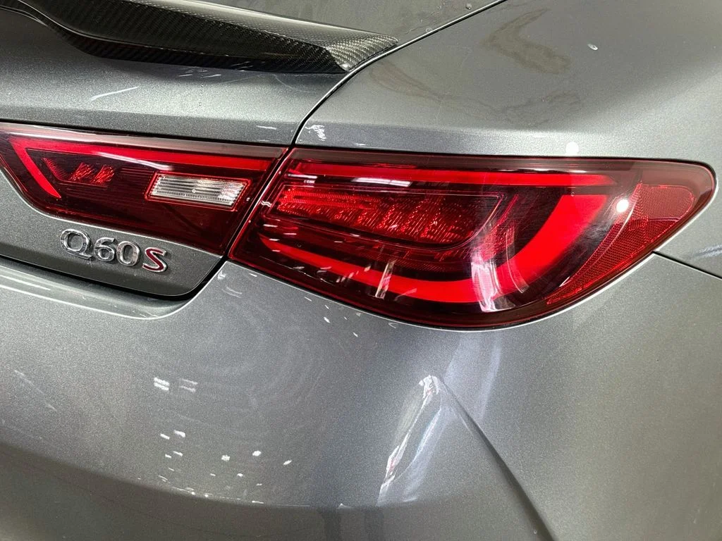 Used 2017 Gray INFINITI Red Sport 400 image 30