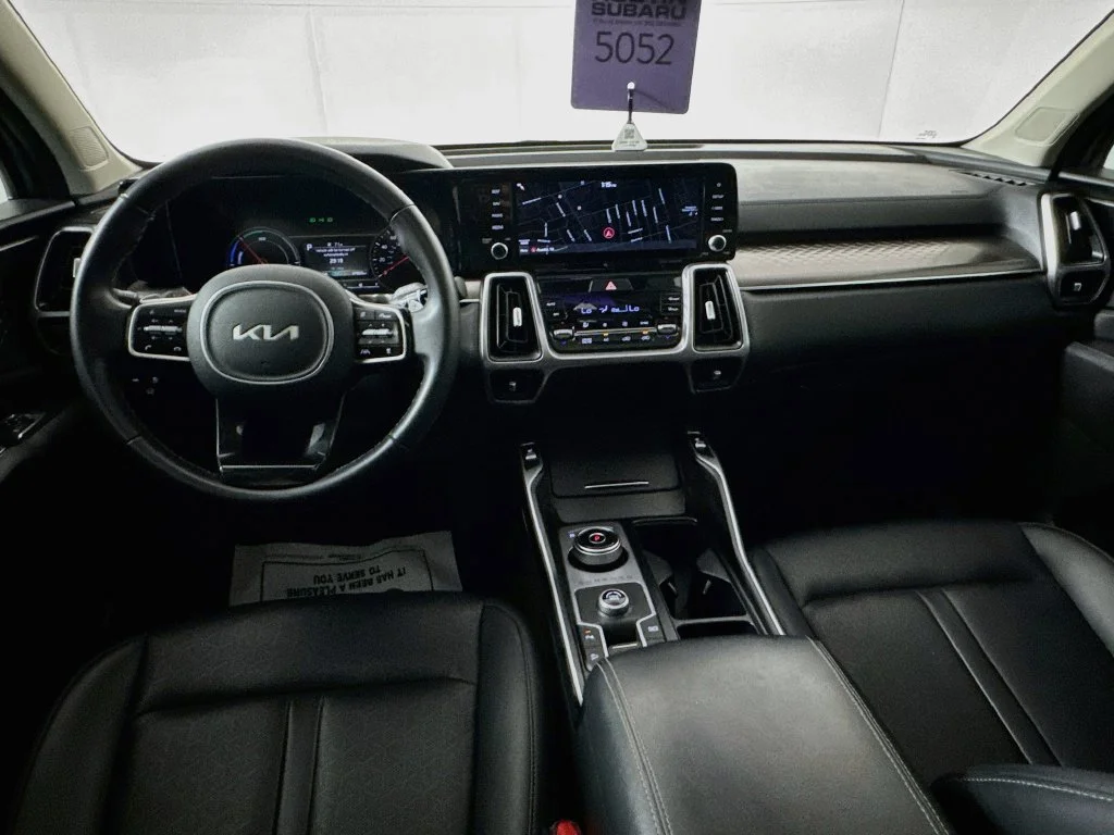 Used 2022 Silver Kia EX image 27