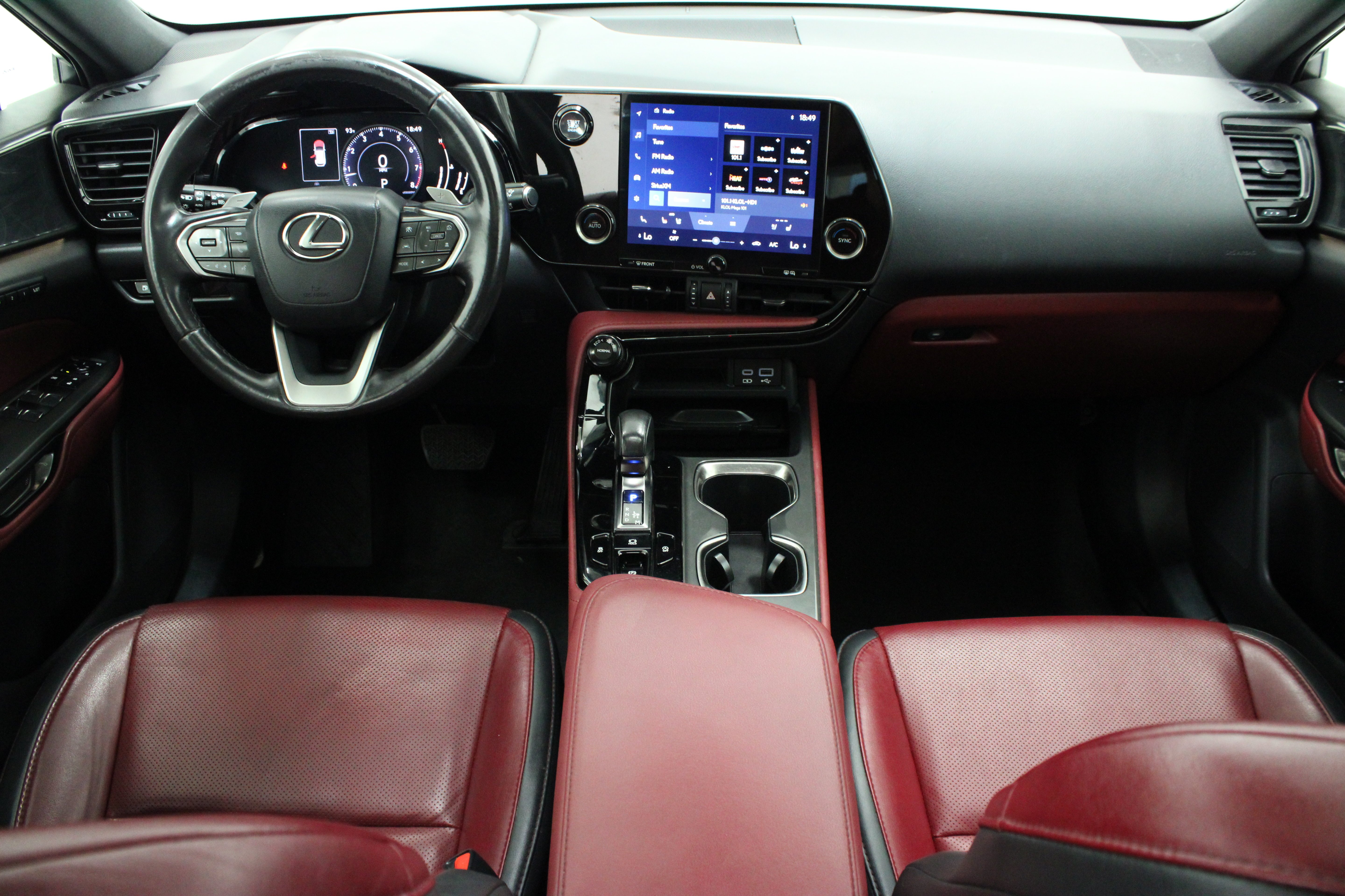 Used 2024 Cloudburst Gray Lexus NX 250 Premium 2.5L image 30