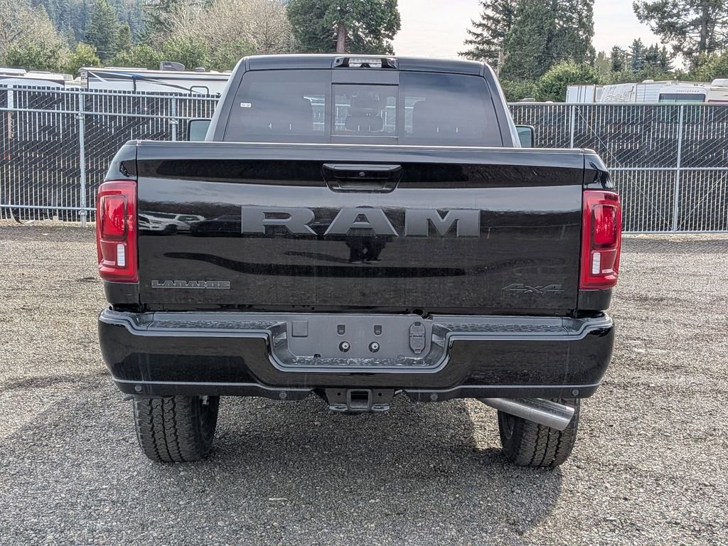 New 2026 Diamond Black Crystal Pearl-Coat Exterior Paint RAM Laramie image 6